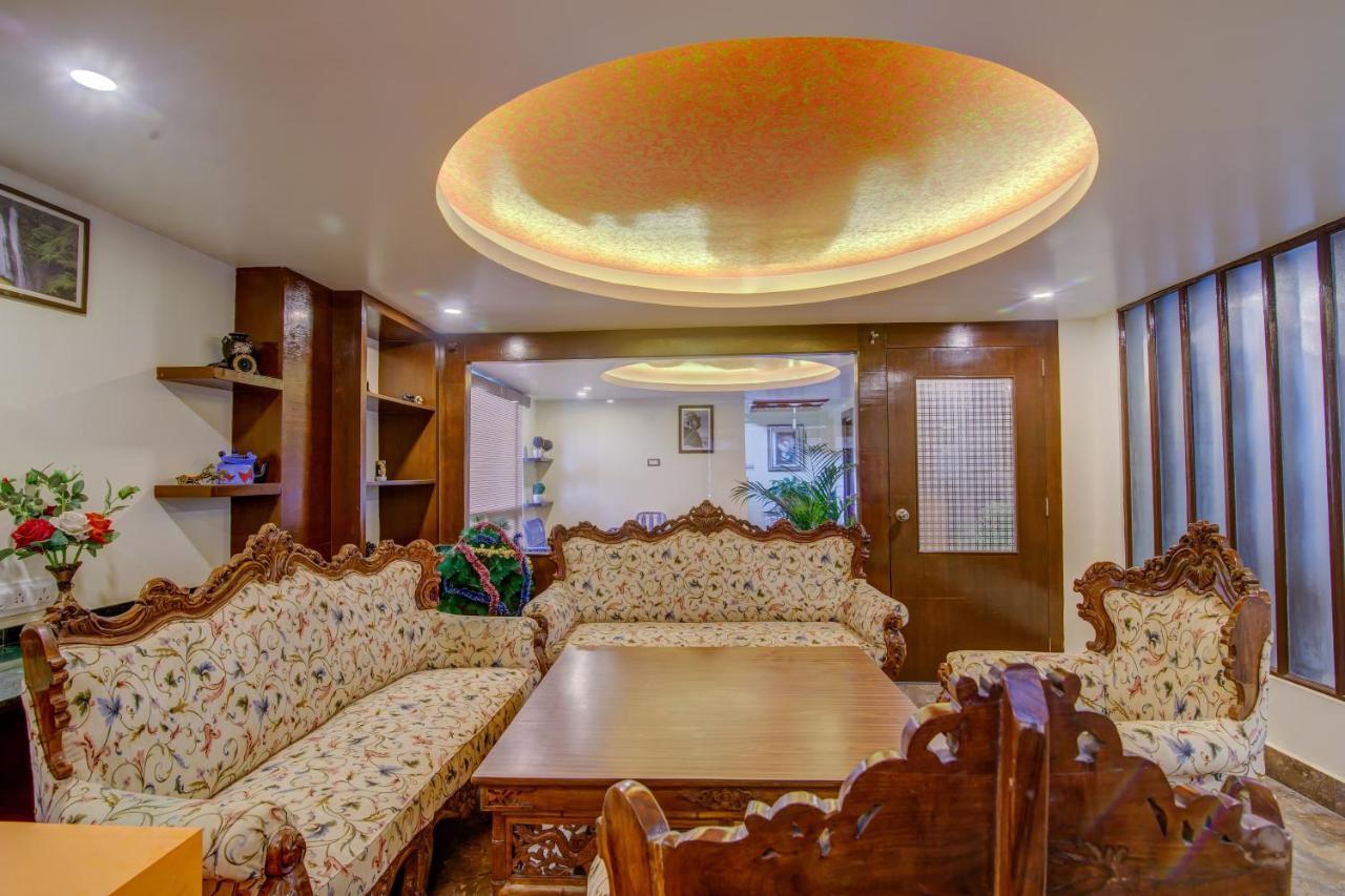 Muscatel Grand Silkroute - 300 Mts From Mg Marg Гангток Екстериор снимка